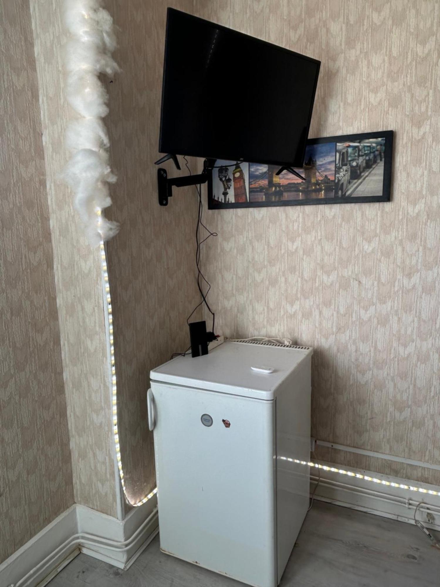 Chambre 3 Montceau-les-Mines Buitenkant foto